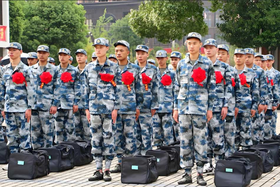 中央電大中專助力參軍：報名流程與費用全解析